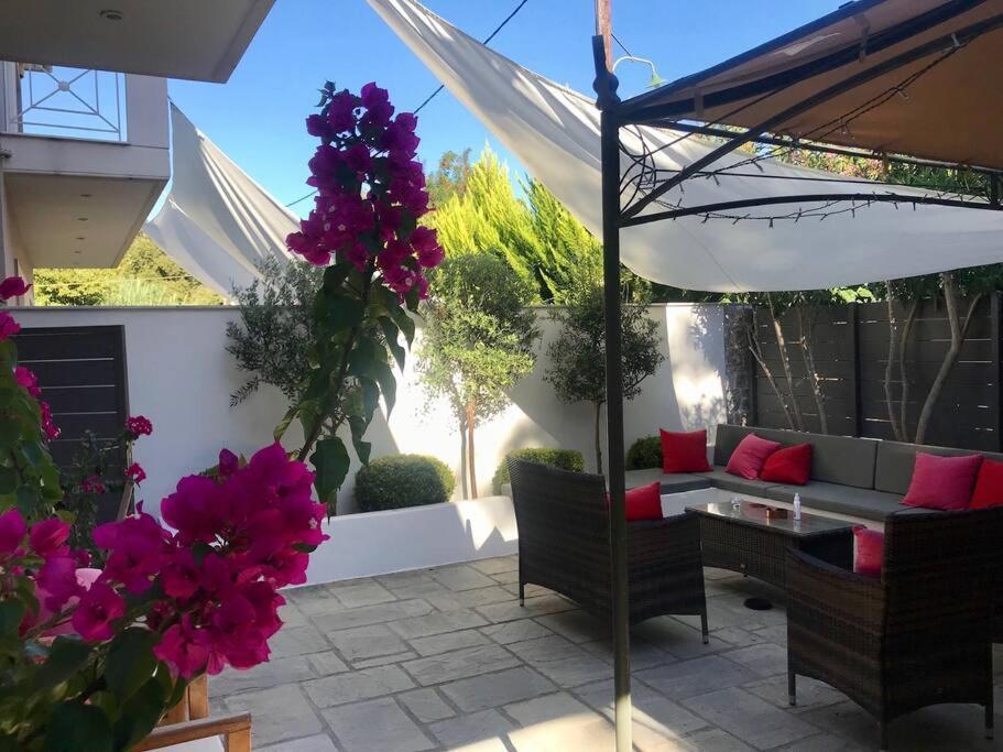 Villa Oleander Agios Nikolaos Loutra Edipsou Exteriér fotografie